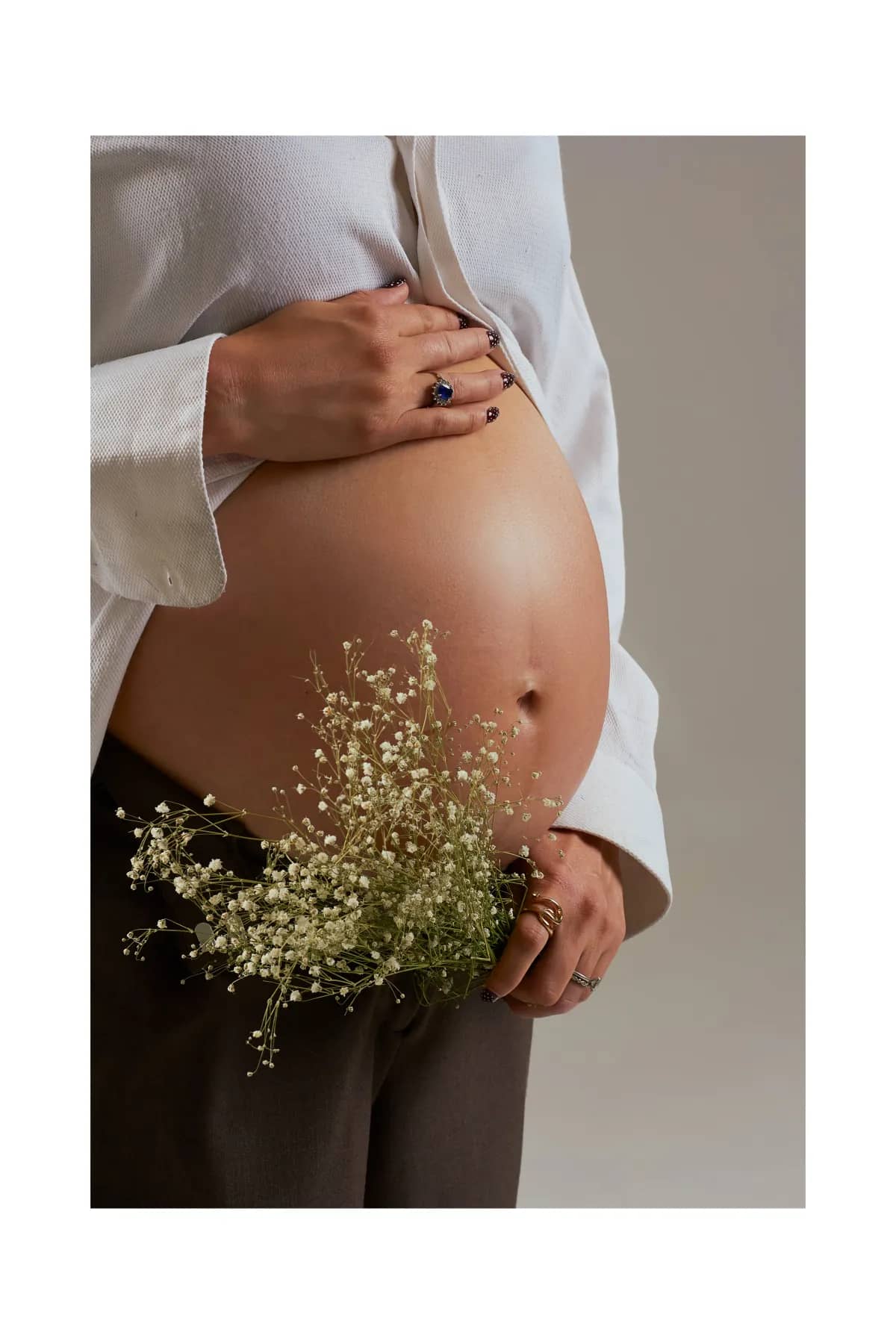 Barriga con flores